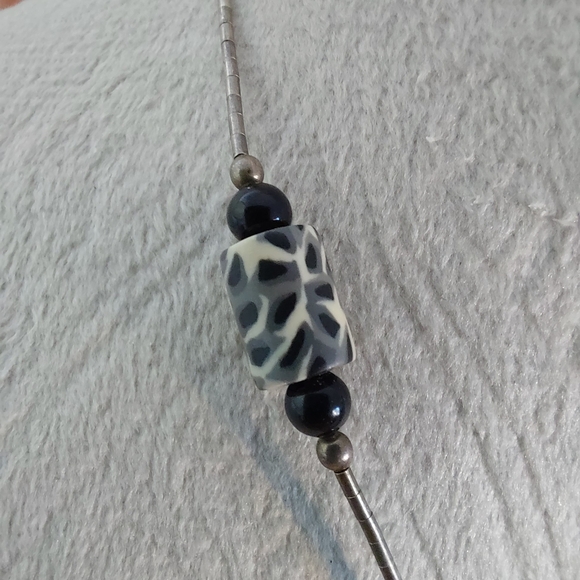 Vintage Sterling Liquid Silver Necklace - Picture 2 of 5